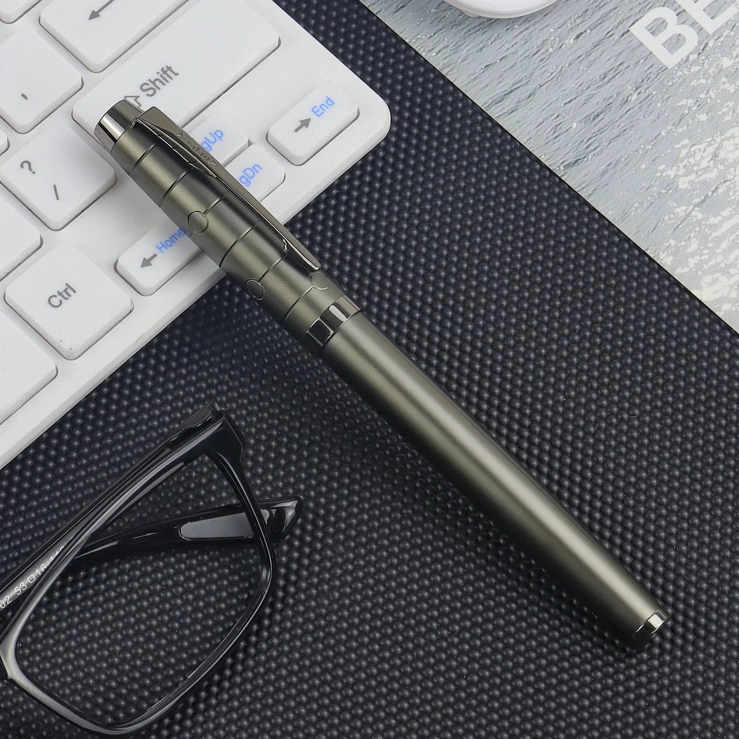 Stylish & Sturdy Fountain Pen,
